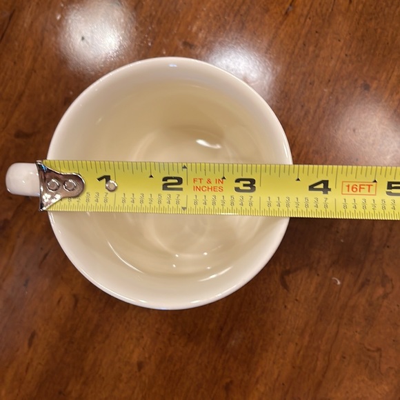 Vintage 1984 Bunnykins Royal Doulton toddler’s bowl and two handle mug set - Picture 11 of 12